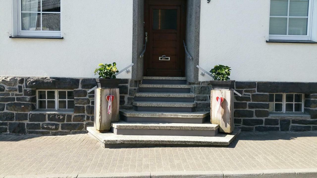 Freundliche Unterkunft Sauerland Meschede Exterior photo
